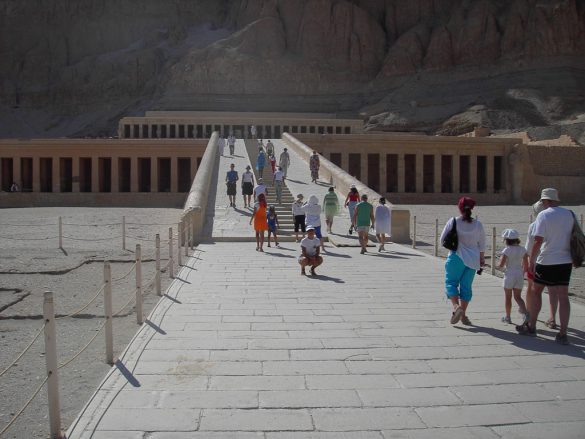 Гробница Нифертити